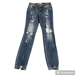 Kancan mid-rise Austin Skinny Jeans 27 Distressed